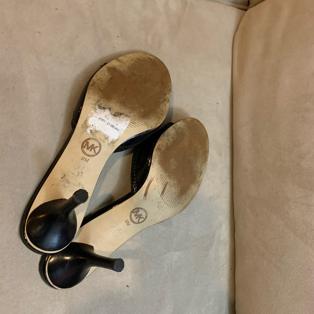 Shoes - Picture 5 of 5
